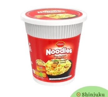 Cup Noodles Beef Flavour (60g) ビーフアジインスタントラーメン